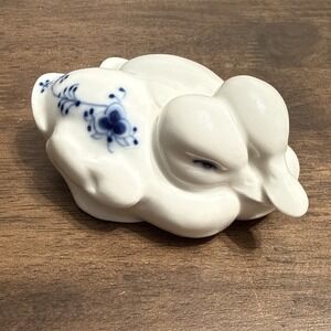 Vintage  Royal Copenhagen Denmark Blue Palmette Two Ducklings Figurine